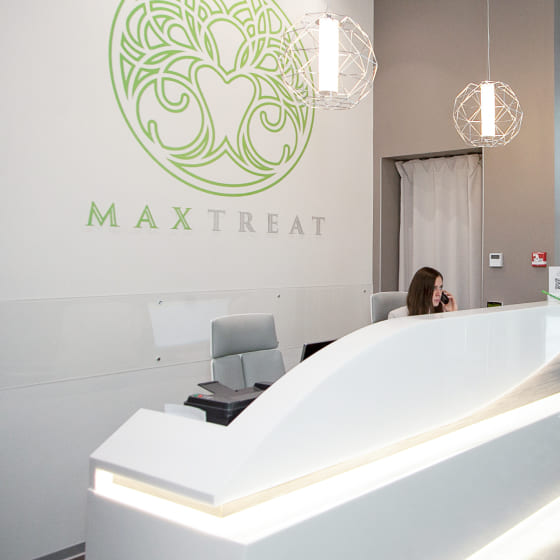 Стоматология MaxTreat